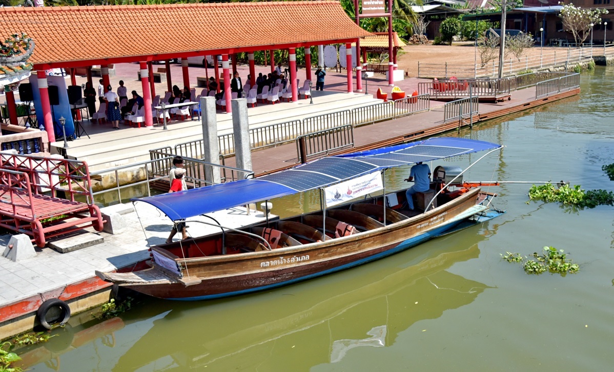 boats